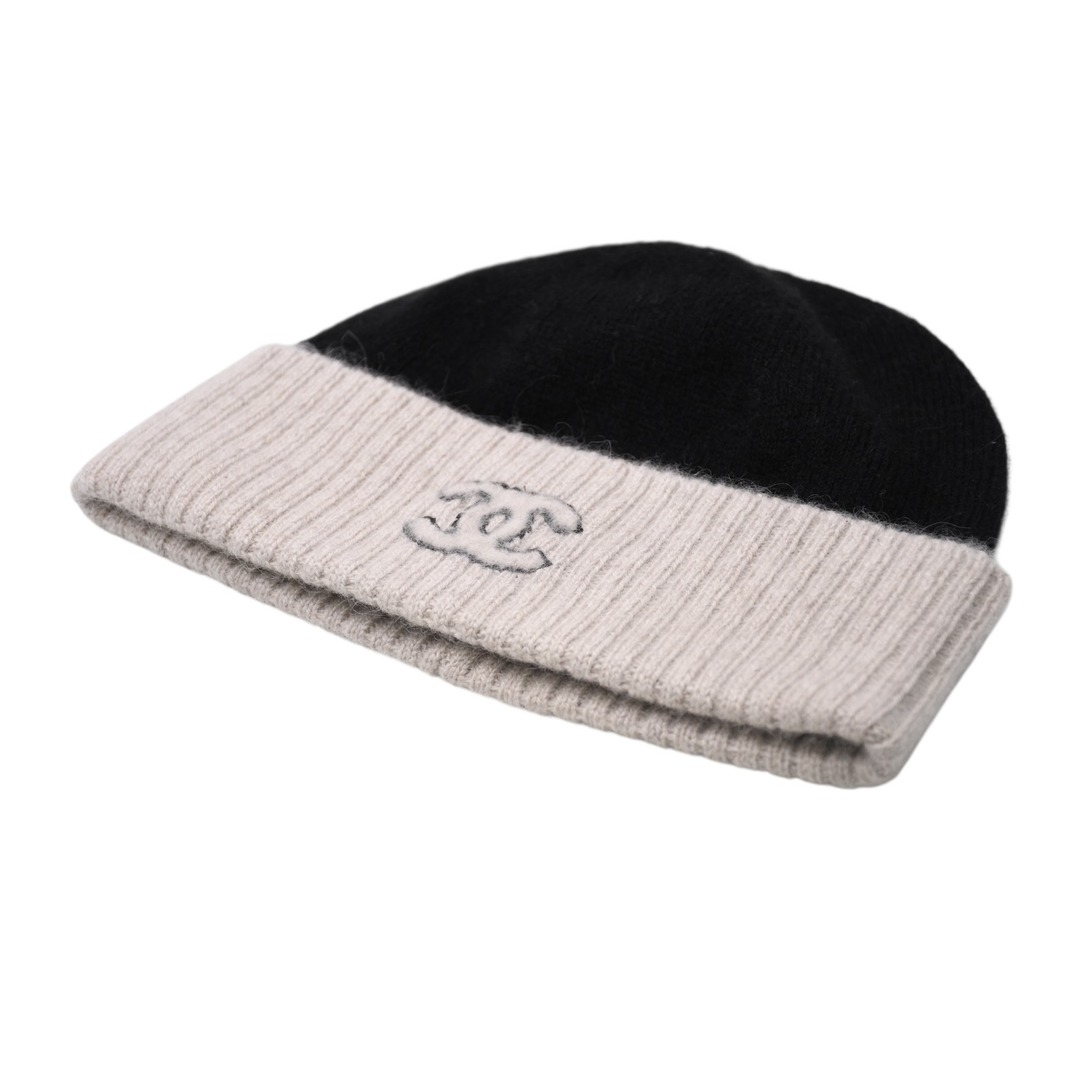CHANEL - 極美品 CHANEL シャネル ビーニー ニット帽 A62COEHL