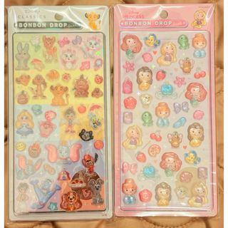 Disney - バズ・ライトイヤーのアストロブラスター ワッペンバッジ 2点