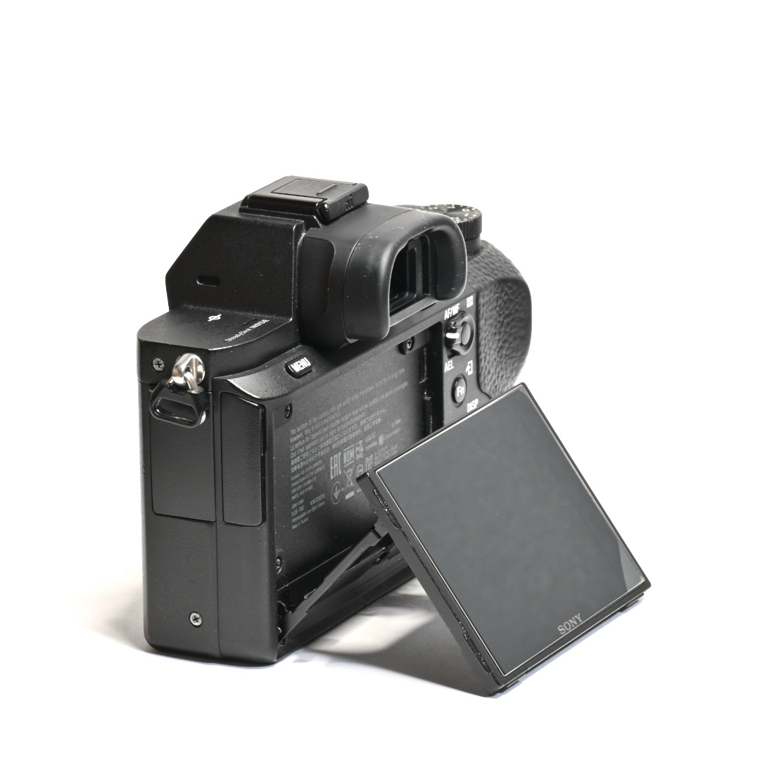 SONY α7 II ミラーレス一眼 レンズキット / バッテリー＆SDカード SONY