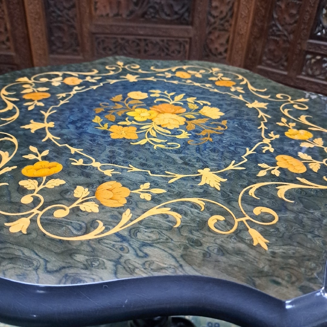 ♡象嵌細工が施されたアンティーク調のサイドテーブル♡の通販 by kayo