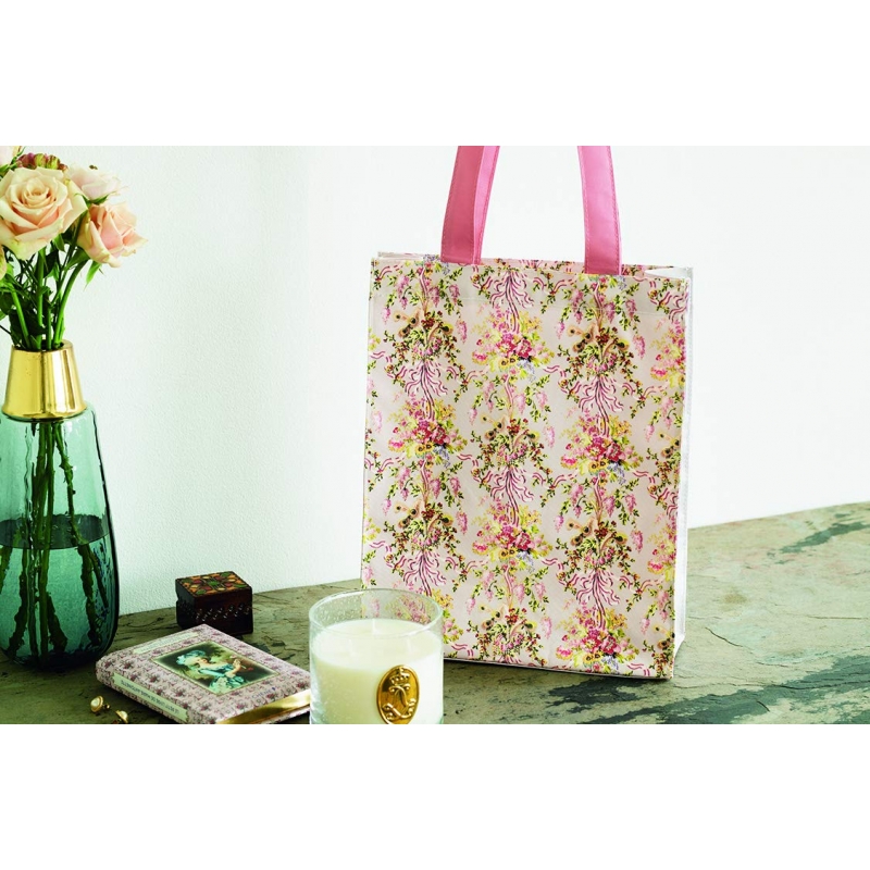 ヴェルサイユ宮殿監修 マリー・アントワネットSPECIAL BOOK