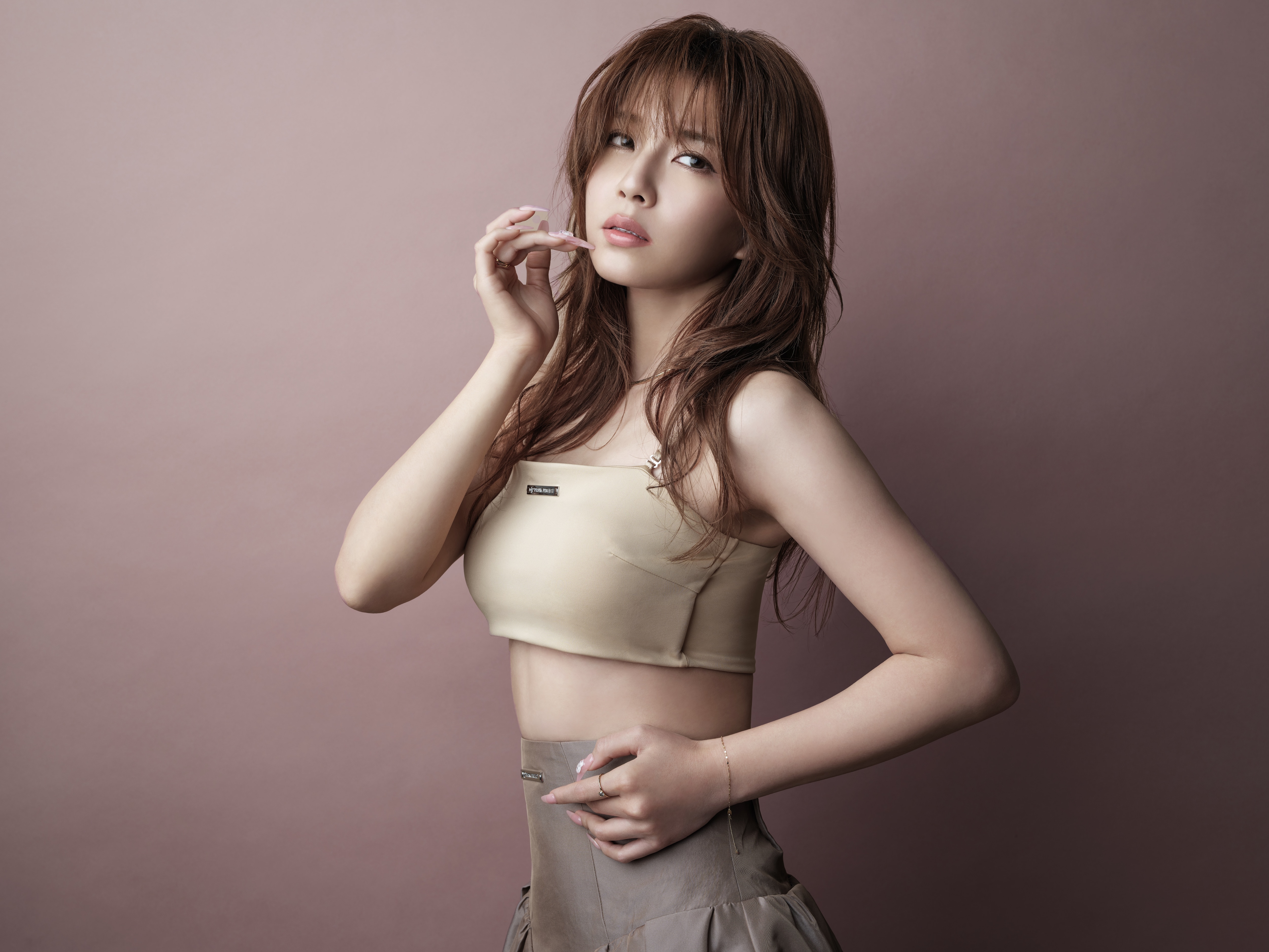 宇野実彩子（AAA） | アーティスト・作品 | エイベックス・ポータル