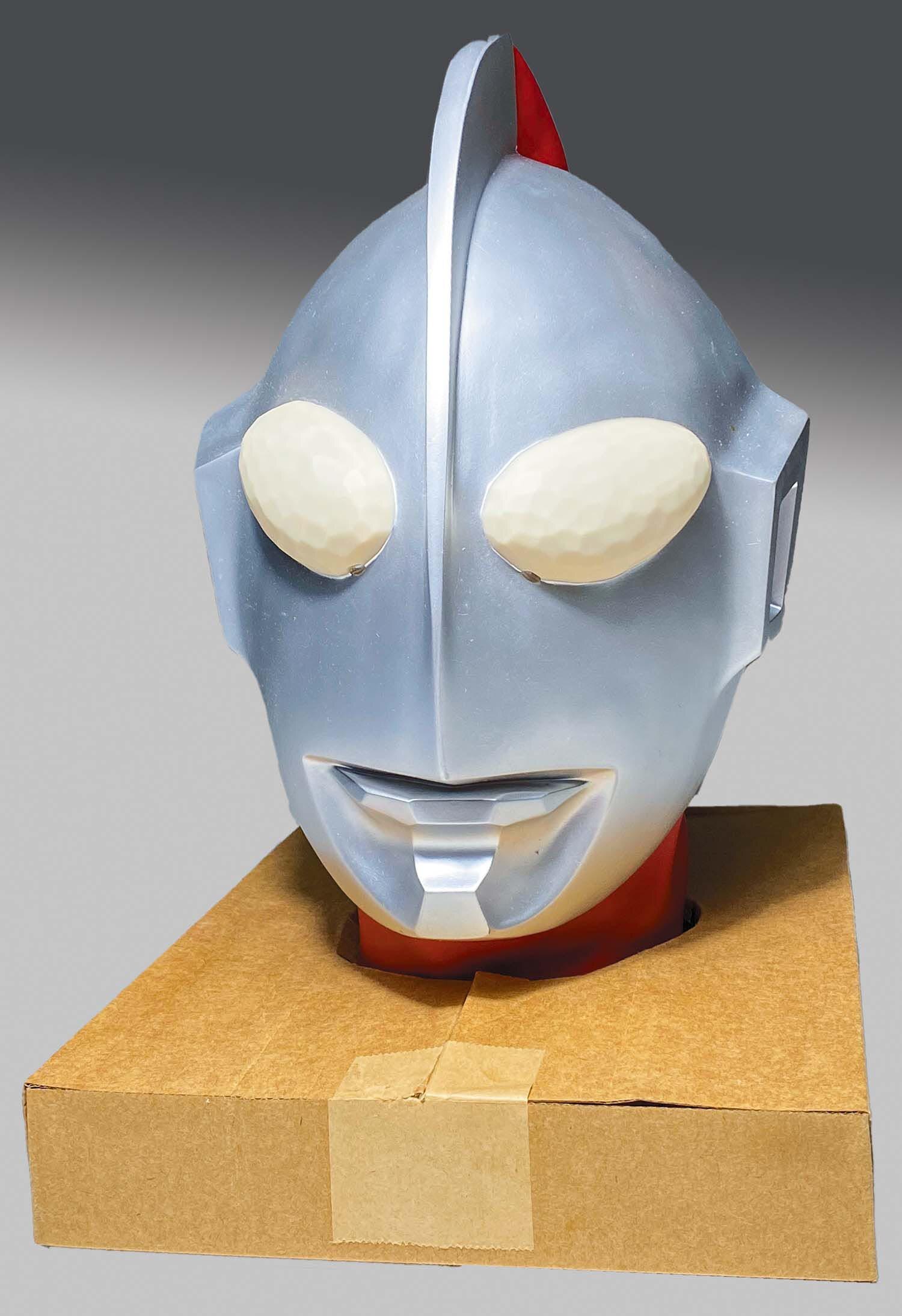 WAVE社1/1スケールウルトラマンCタイプ ヒーローコレクションレプリカ