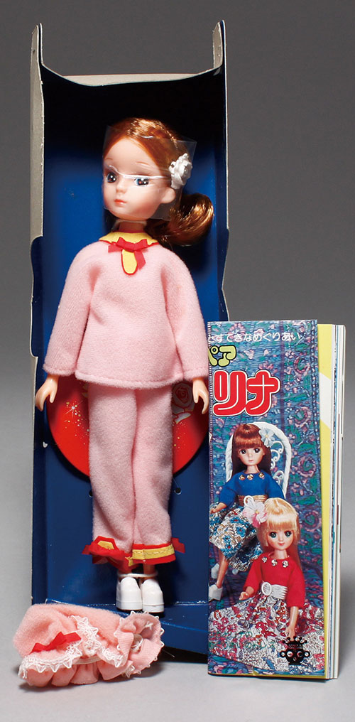 タカラ 77年頃 2代目リカちゃん箱入り