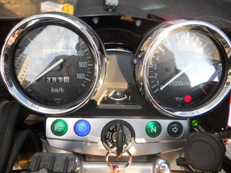 KAWASAKI ゼファーX「ゼファーΧメーター内LED化 詰めが甘かった(-_