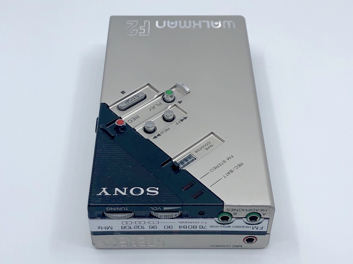 極美品】SONY WALKMAN F2 WM-F2 カセットプレーヤー 極美品】SONY