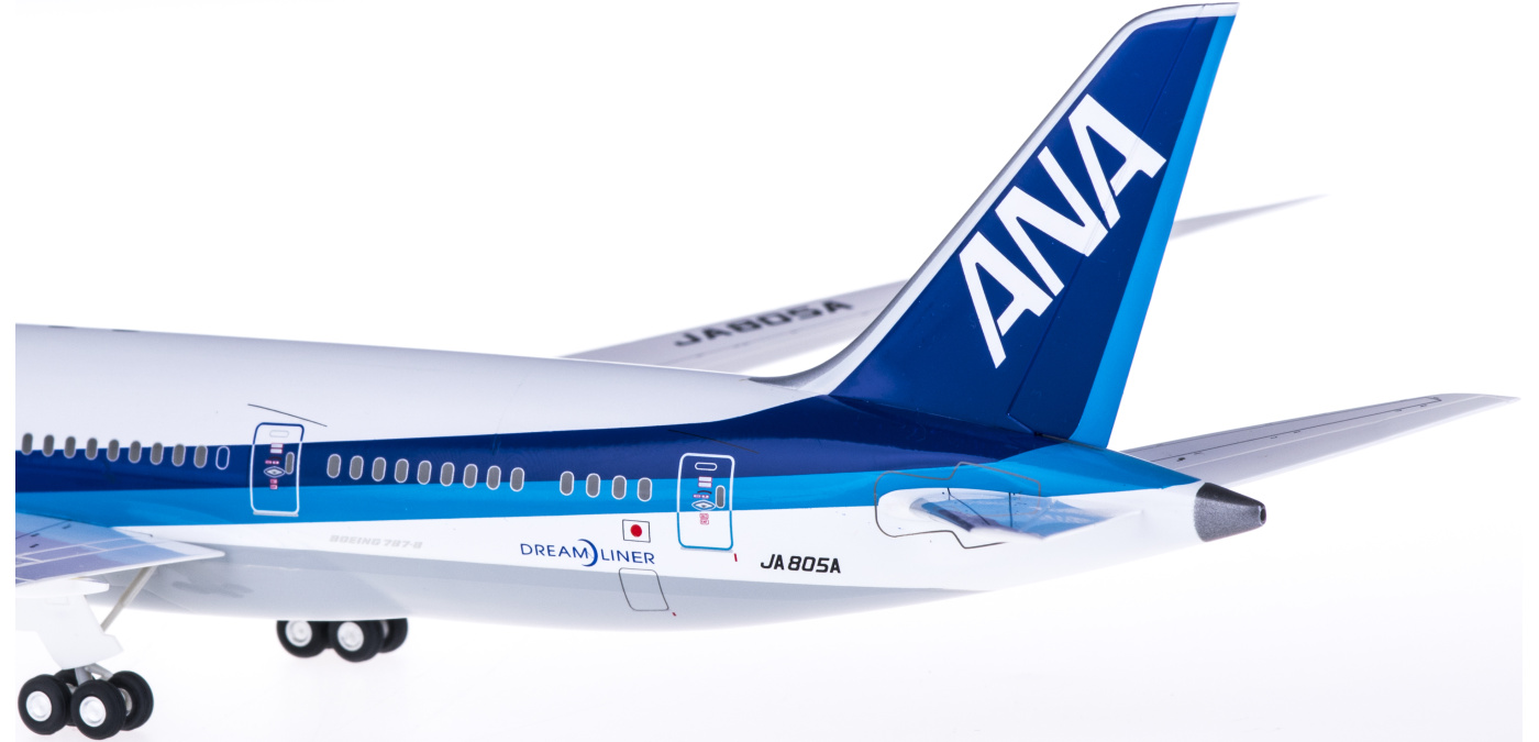 ANA ボーイング 787-8 NH20055 1:200 Amazon.com: Hasegawa 1/200 ANA