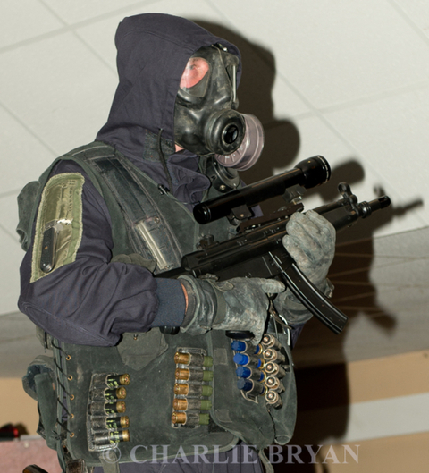 S10 レスピレーター SAS サイズ2 ガスマスクキャニスター付き