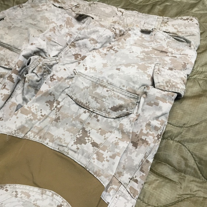 BLACK LINE - blog:実物放出品 crye precision aor1 初期型コンバット