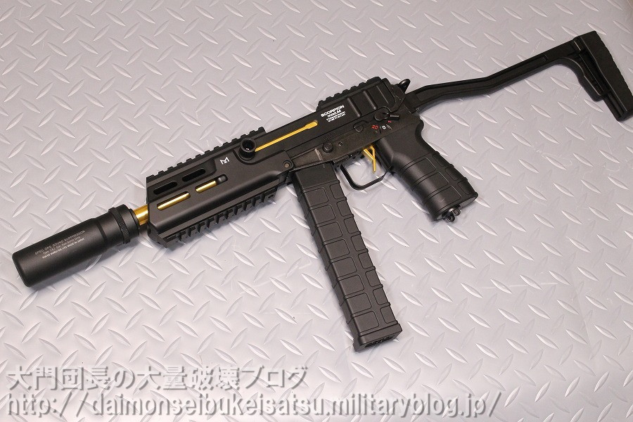 SCORPION mod.M 電動ガン ブラック/ゴールド