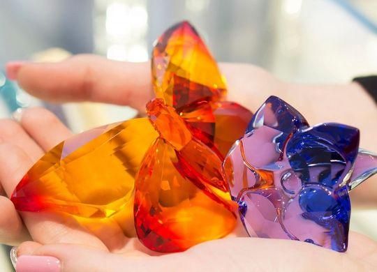 スワロフスキー☆バタフライと花 置物 スワロフスキー☆バタフライと花