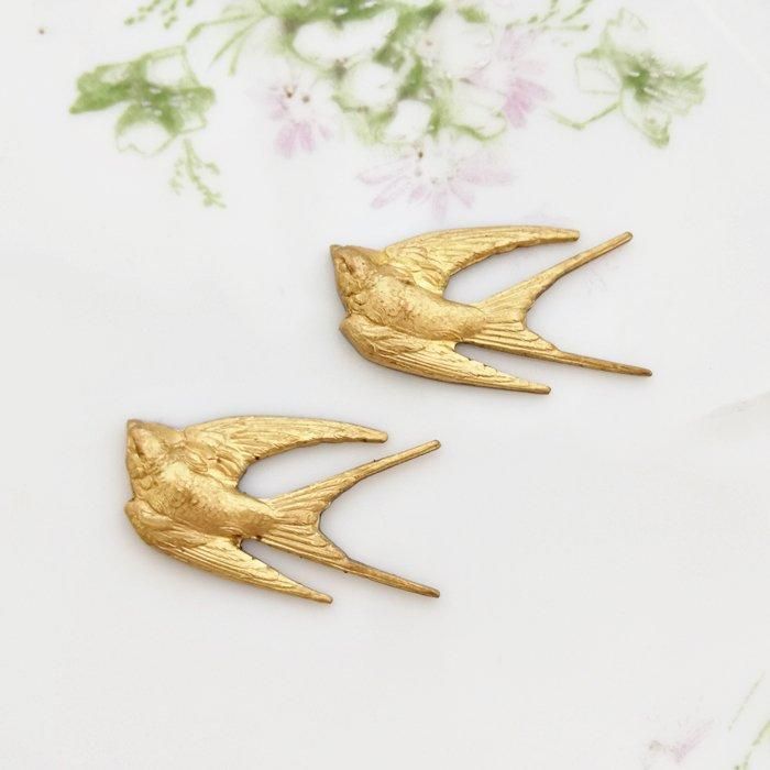 真鍮 ブラス スタンピング パーツ ツバメ 【1個】 - ヴィンテージ