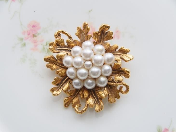 Florenza フロレンザ ゴールドトーン フェイクパール フラワー＆リーフ