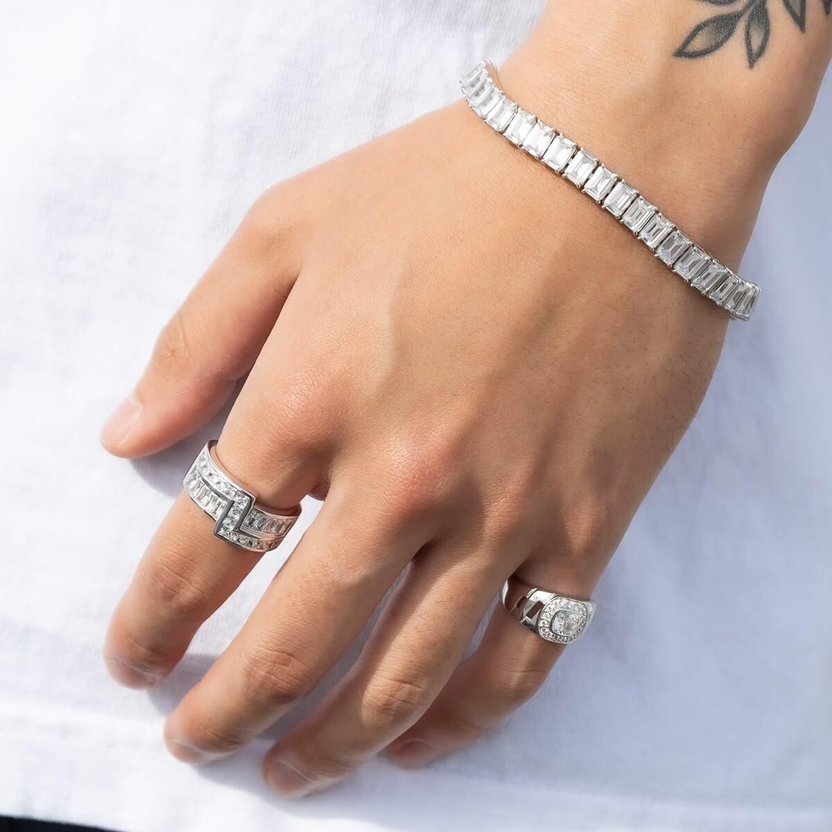 あるじゃん イーグルリング K18星形チャーム シルバーオブシディアン