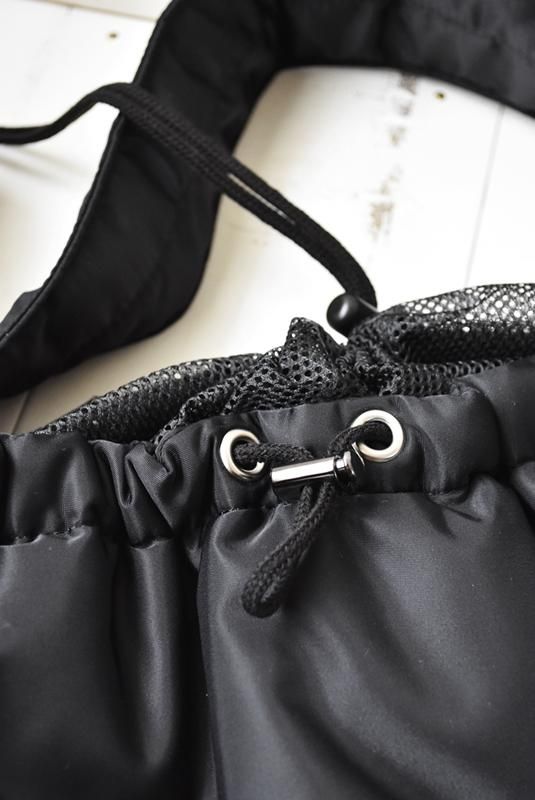 定番ブラック迷彩キャリーバッグ - 犬服のPUERTO