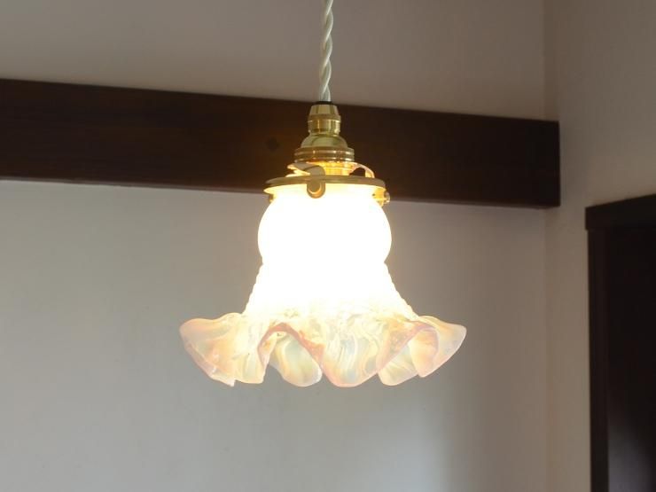 アンティーク オパールセントガラス ペンダントランプ｜アンティーク