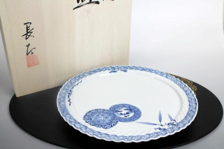 宮内庁御用窯】8.5号皿 青華双輪文/山本長左