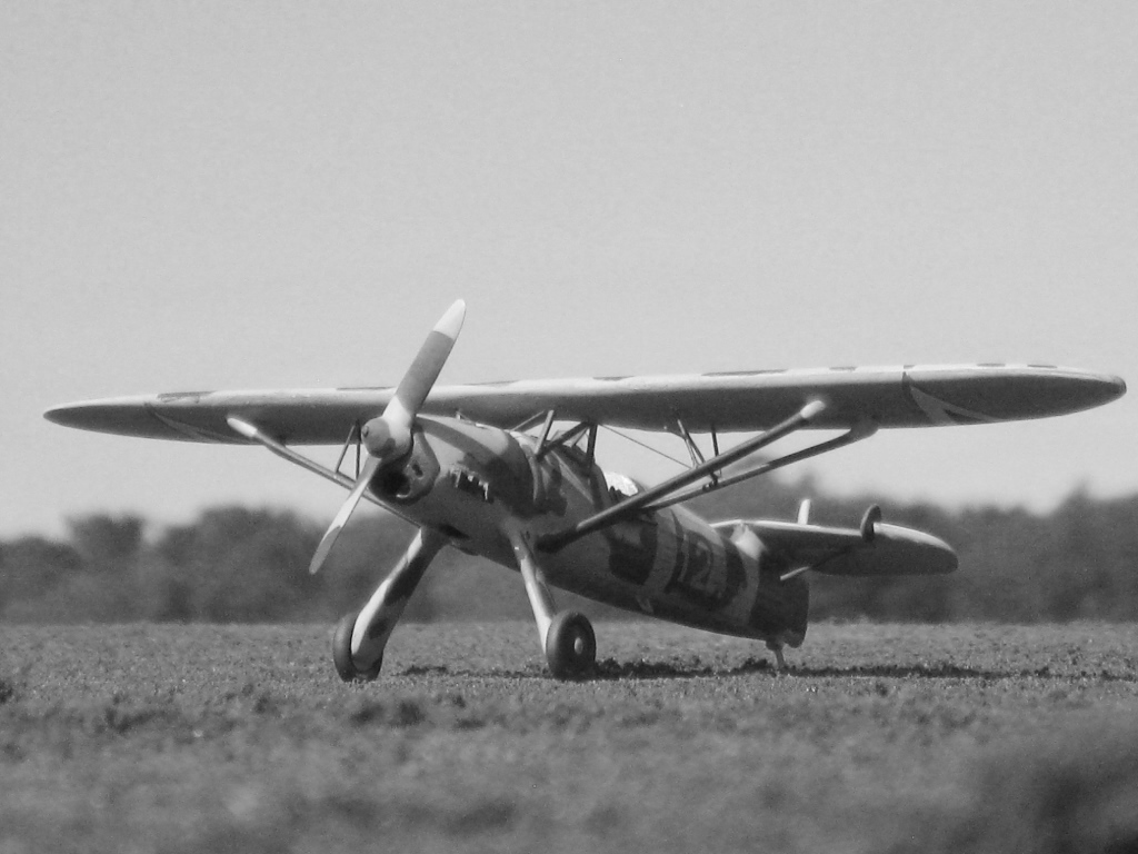 Heller Focke-Wulf Fw 56 Stosser Build in 1/72 Scale – Inch High Guy