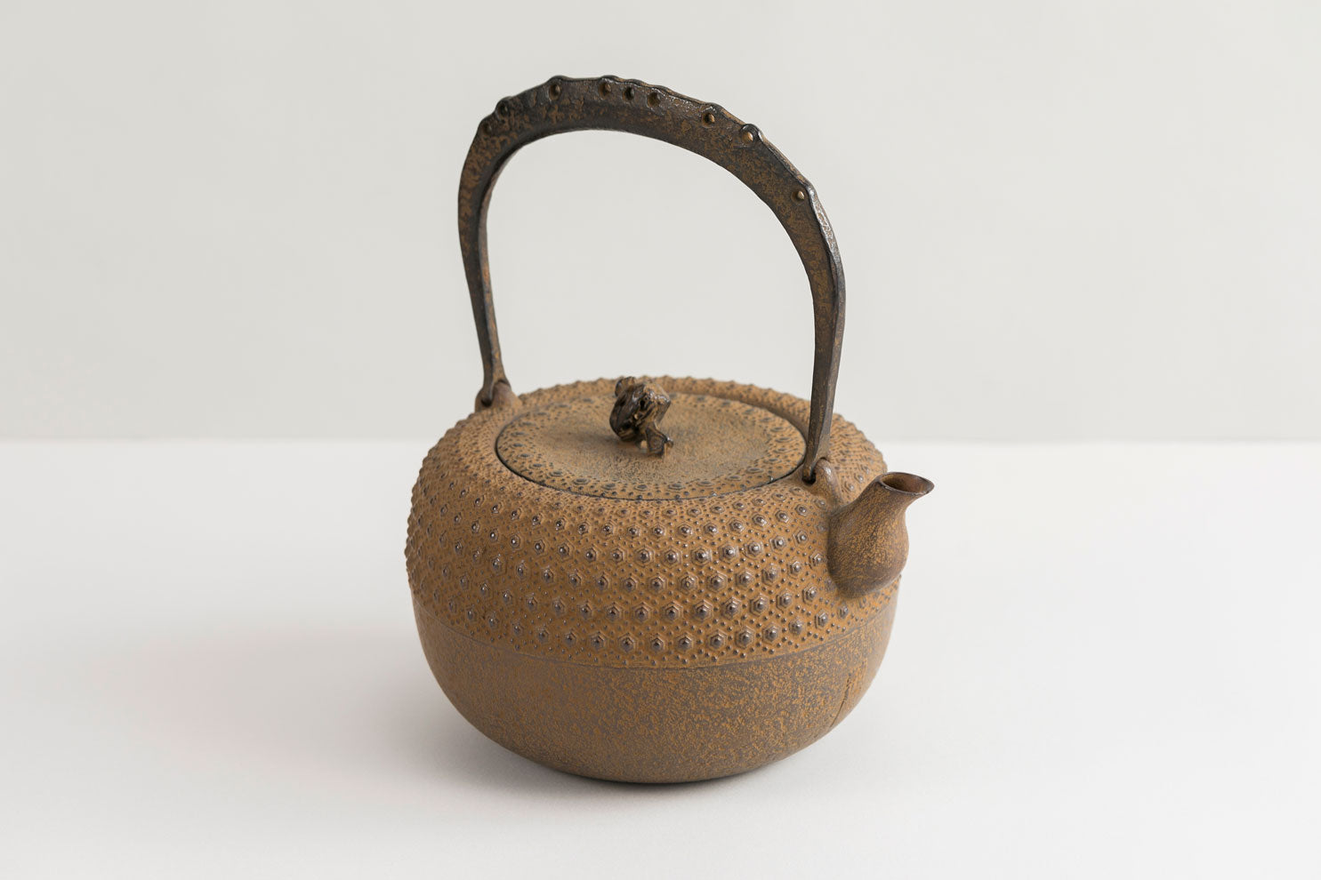 早い者勝ち‼️名器 岩鋳 大きい 鉄瓶 満水2.8ℓ お茶 囲炉裏 南部