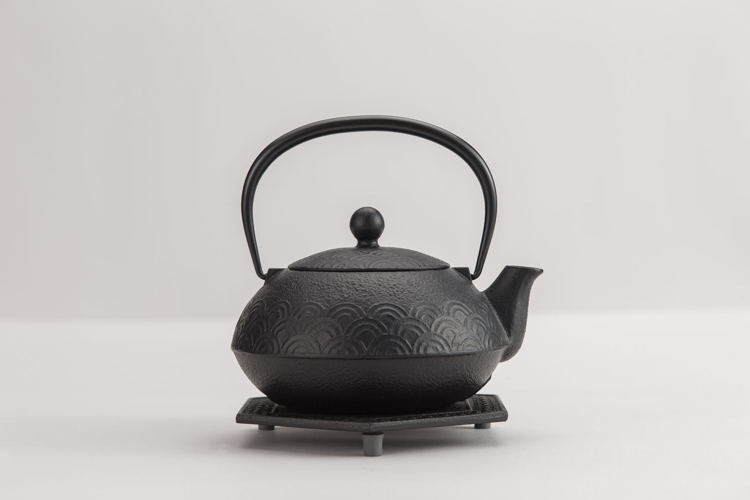 未使用】盛岡 南部鉄器 松尾芭蕉 像 岩鋳 南部鉄器会館購入品 未使用