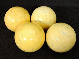 古い象牙のビリヤードボール】象牙・犀角・珊瑚・翡翠の買取実績一覧