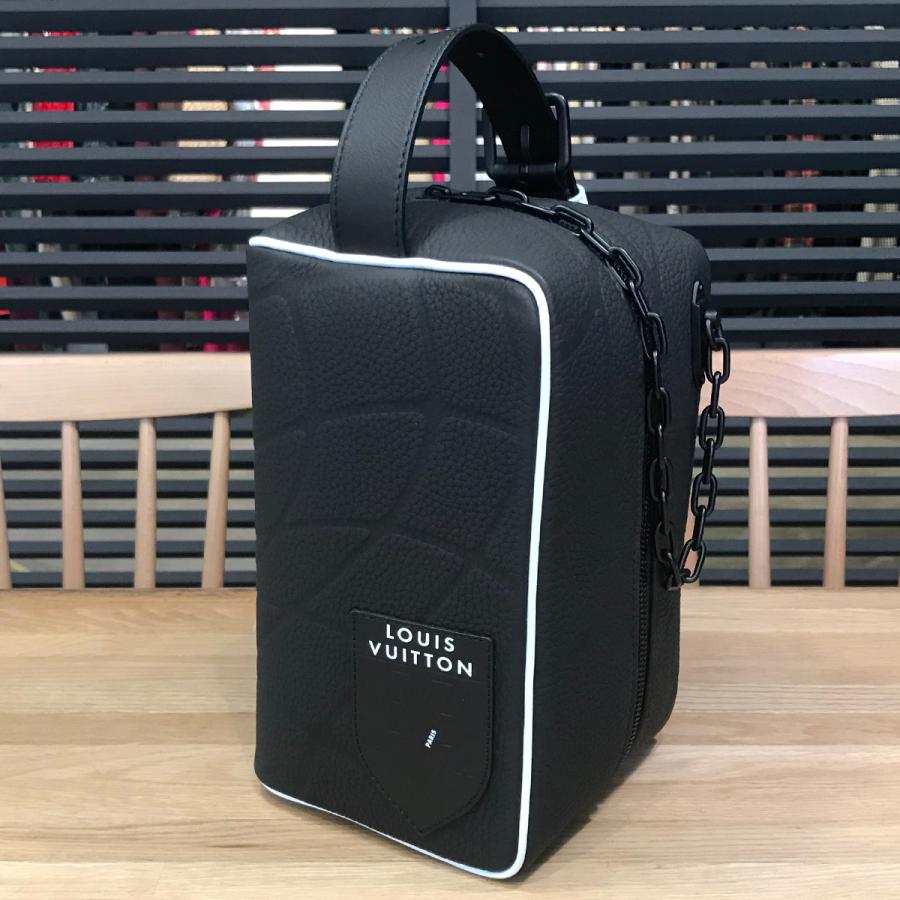 LOUIS VUITTON（ルイ・ヴィトン） 【超美品】ルイヴィトン クローク