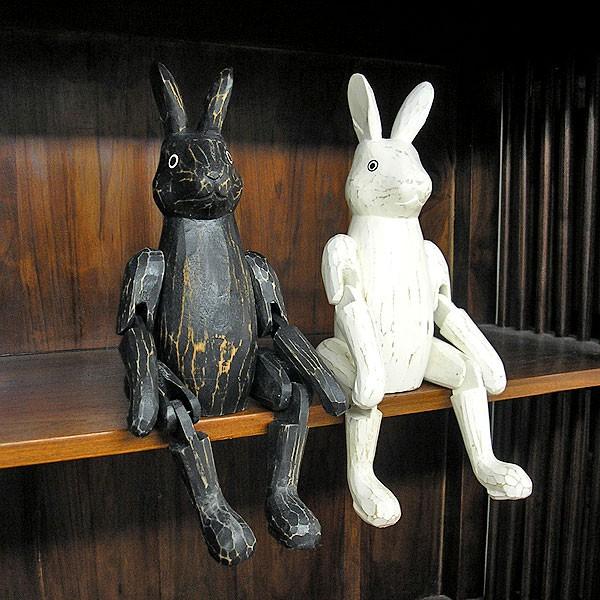 アンティーク調 手足が動かせる木彫りのうさぎ 黒 インテリア人形