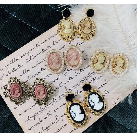 カメオ ピアス アクセサリー 浮き彫り レトロ ヴィンテージ風 : 毒