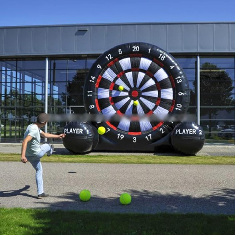 14フィートの巨大な空気注入式サッカーダーツボード ゴルフボール8個