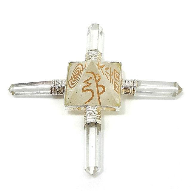 ピラミッド ヒマラヤ水晶 レイキ ジェネレーター 水晶 ポイント 天然石