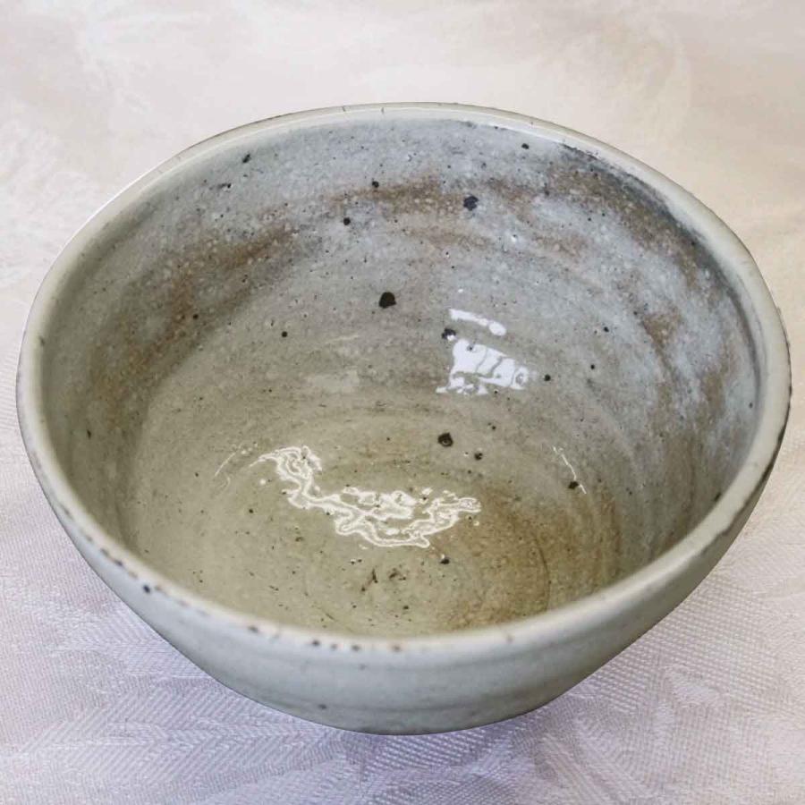 抹茶茶碗 常滑焼 粉引 茶道 湯のみ 陶器 茶器 和食器 グレー灰色 : 華