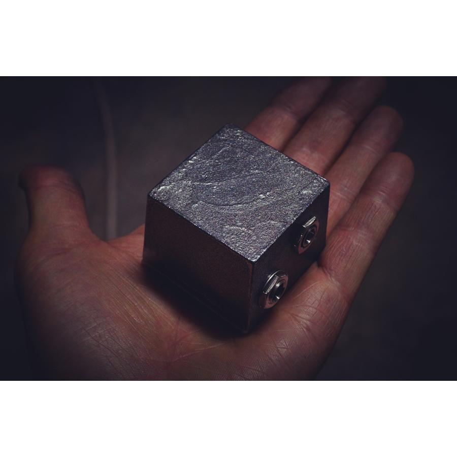 黒匣 KUROHAKO バッファー 南部鉄器 エフェクター : KGR Harmony 楽器