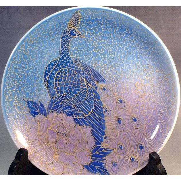 金彩釉裏紅孔雀牡丹絵飾り皿｜有田焼 陶芸作家 藤井錦彩作 : 有田焼