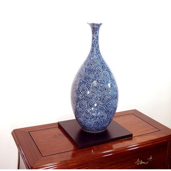 有田焼 染付蛸唐草鶴首花瓶｜陶芸作家 藤井錦彩 作 : 有田焼 藤井錦彩