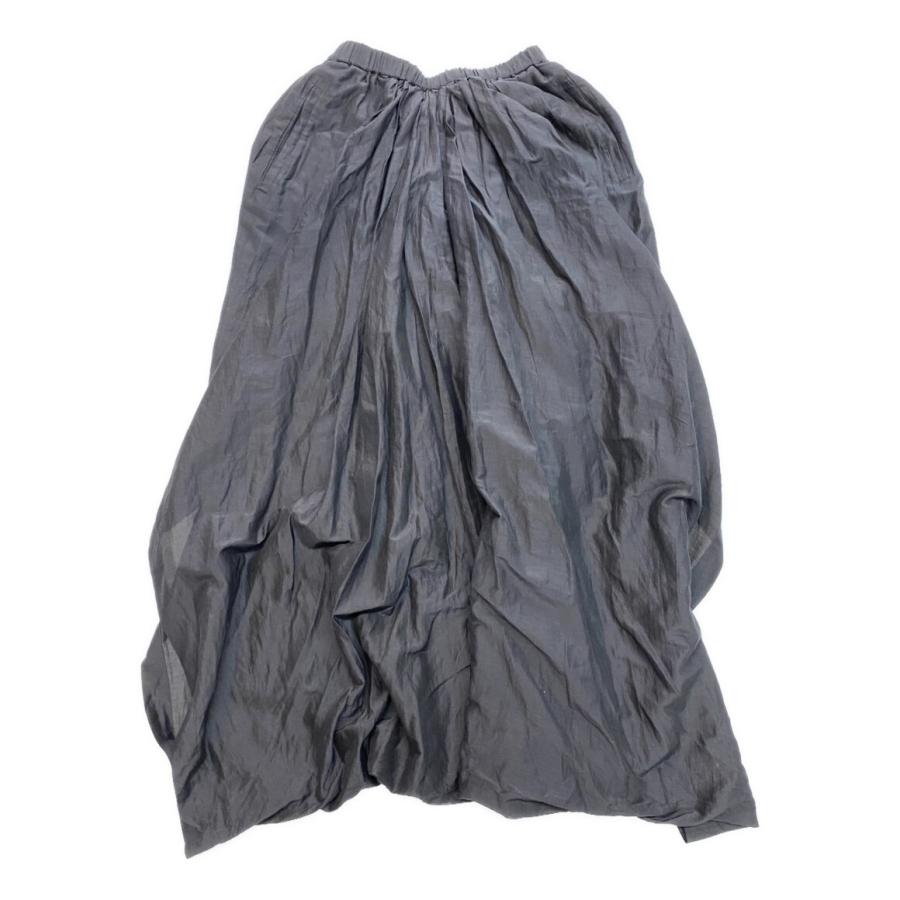 ISSEY MIYAKE（イッセイミヤケ） ペルマネンテ プリーツサルエルパンツ