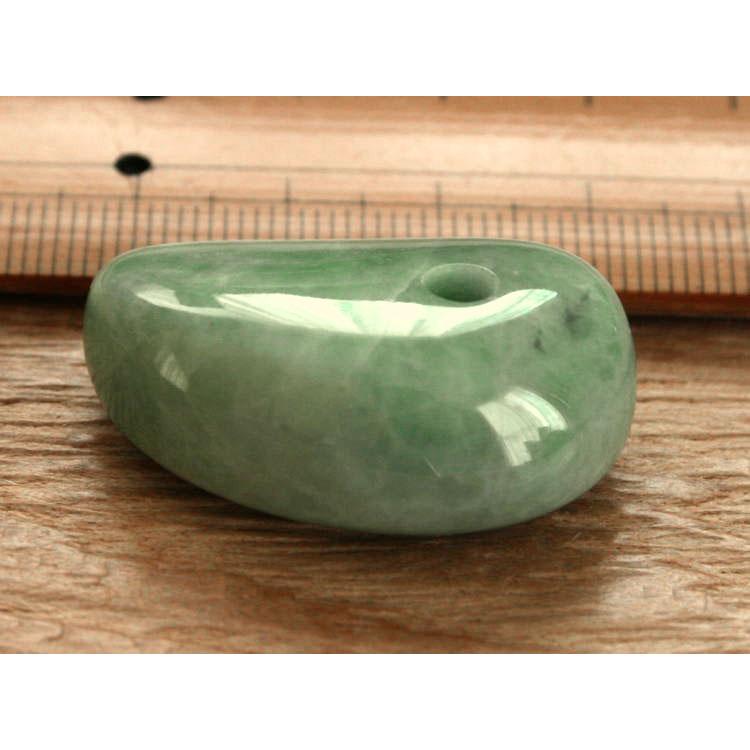 糸魚川翡翠勾玉 M07377 陽春 作 34.5mm*20.5mm*12mm 糸魚川産 ひすい