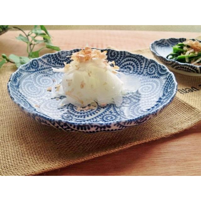 皿 中皿 4枚 印判染付 歪み 菊文様 蛸唐草 明治 大正 CATEGORY 印判