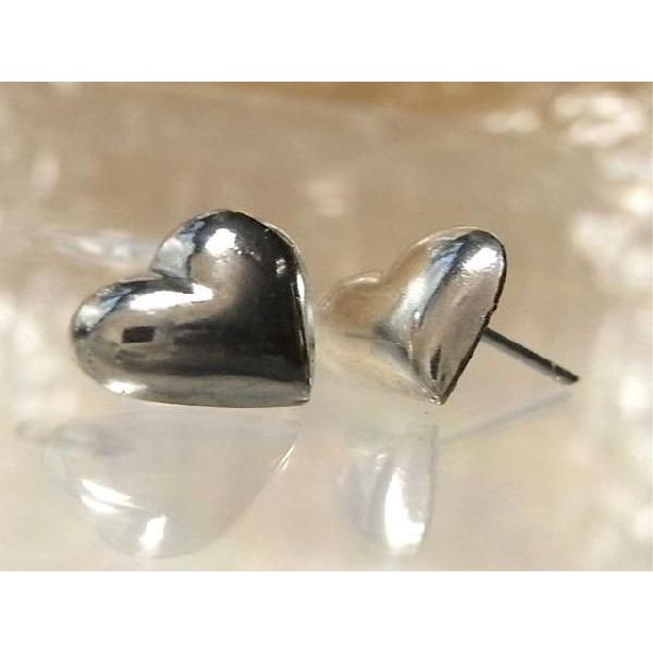 シルバーピアス スタッドピアス ハート シンプル 大きめ ぷっくり