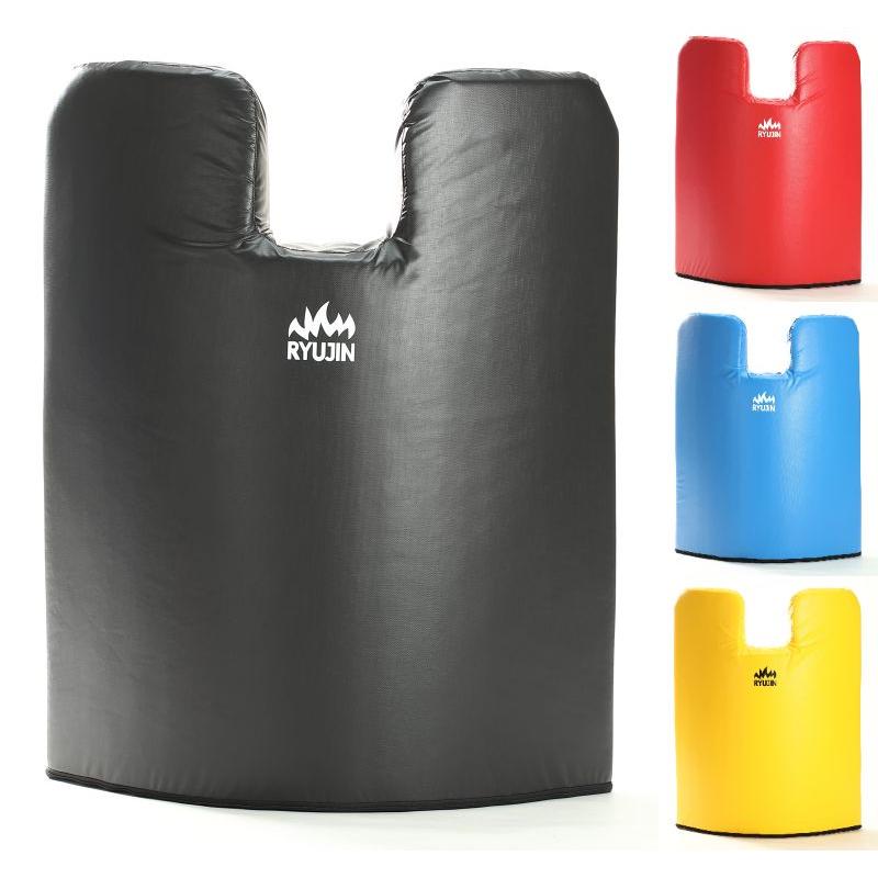 ロータスクラブ ダミーミット キックボクシング 空手