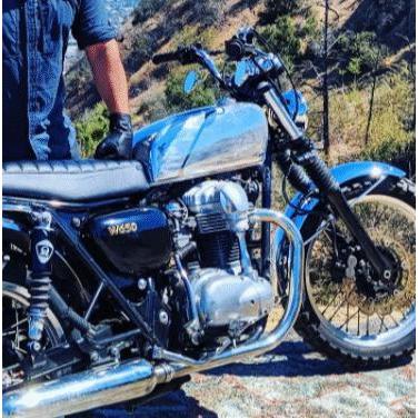 W650 アルミ フューエルタンク ”Brat” オメガレーサー カワサキ