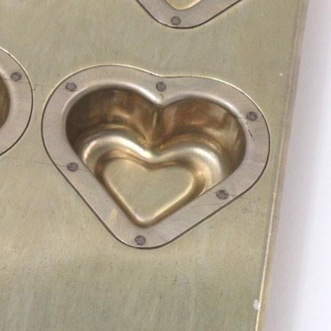 型 シリコン加工 黄金色 Wハート天板 8個用 MS お菓子型 Wハート型