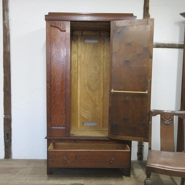 イギリス アンティーク 家具 ワードローブ ホールローブ クローゼット