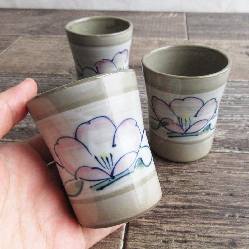 Babaghuri 湯呑み 器とおつつみ Babaghuri 湯呑み 器とおつつみ