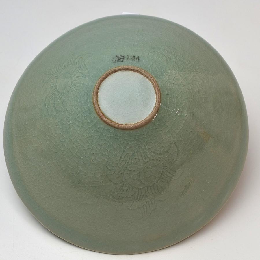 趣楽】 韓国人間国宝 柳海剛作 青磁鶴図象嵌茶碗 共箱 直径14