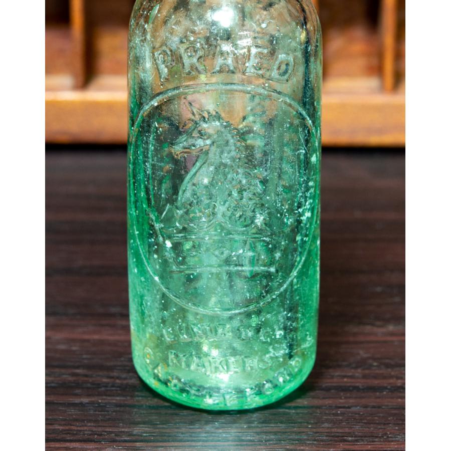 アンティーク エンボス文字入り ガラスボトル 高さ18.5cm 瓶 一輪挿し