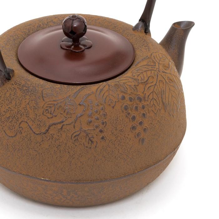 IH対応 海外配送対応 国内送料無料】鉄瓶 【蛇口ぶどう さび色 銅蓋付