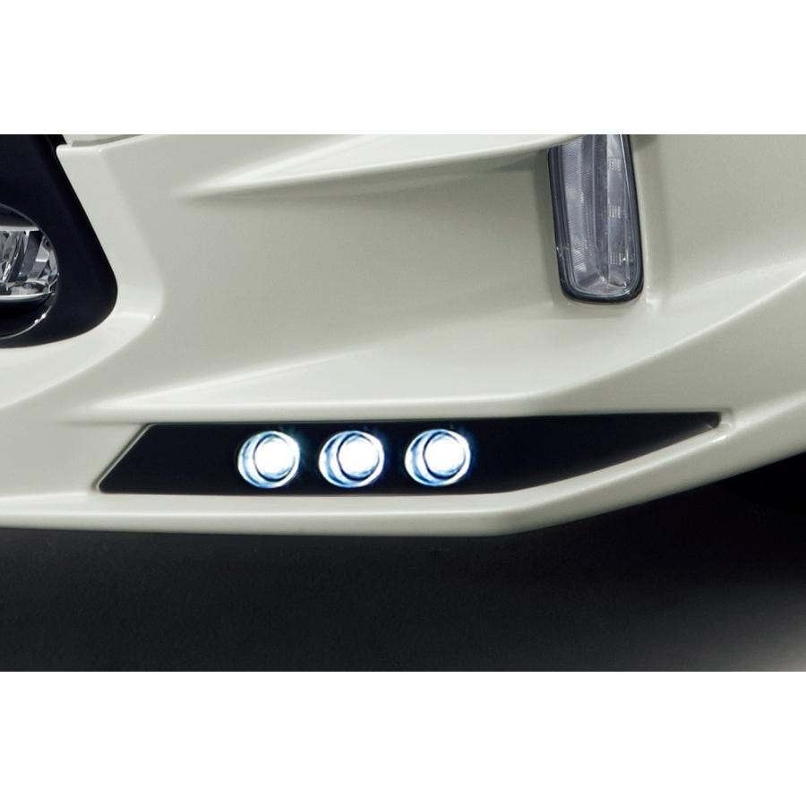 TRD 【TRD/ティーアールディー】 LEDデイタイムランプ トヨタ プリウス