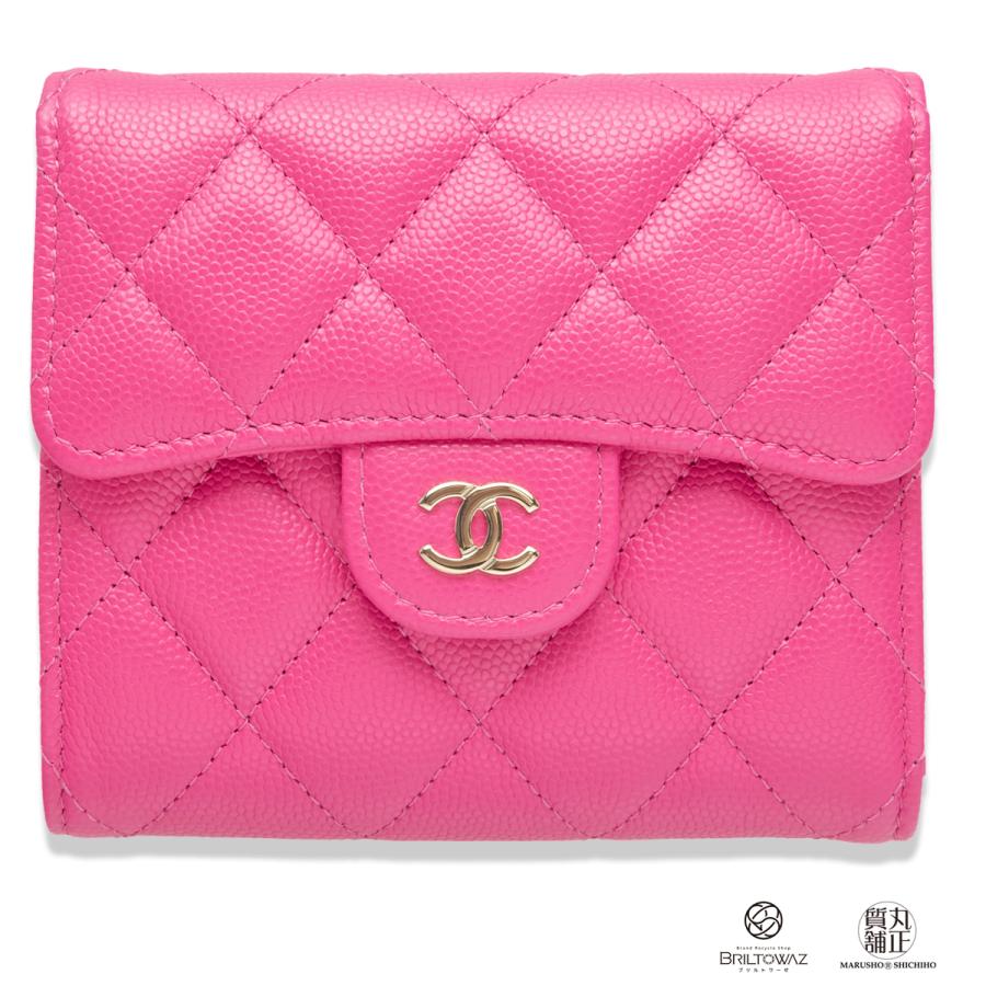 CHANEL 二つ折り財布 ピンク キルティング CHANEL 二つ折り財布 ピンク