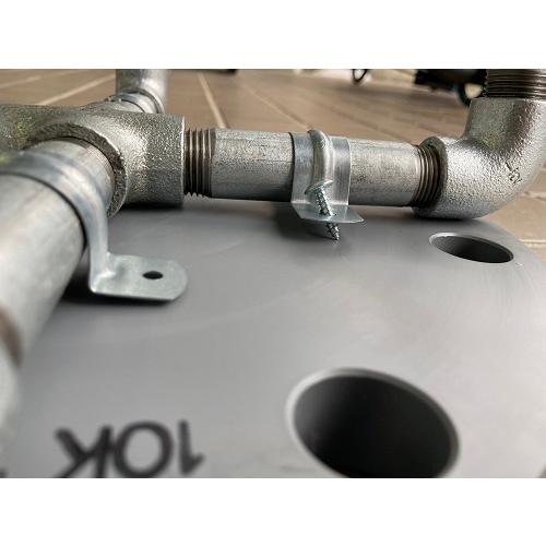 ガス管のDIYキット スツール脚 配管を使ったインダストリアル