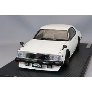 IG2401 1/18 日産 ローレル 2000SGX C130 ホワイト 1/18 Nissan Laurel